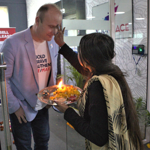 Remax India Photo Gallery